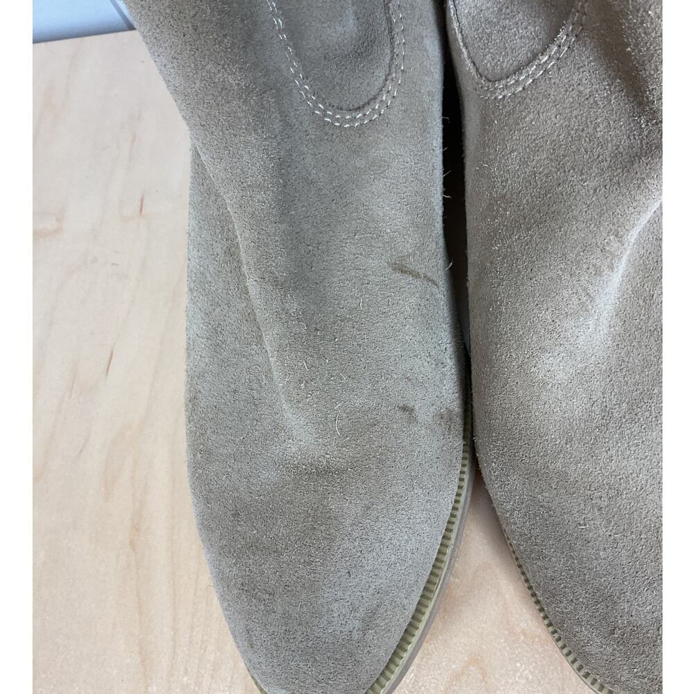 Steve Madden P-Neece‎ Tan Suede Loose Calf Fit Flat Pull On Boots Women's 7.5 - Picture 2 of 6
